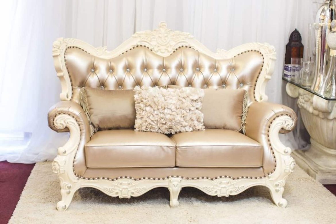 Wedding Sofa in India; Enduring Stylish Design Sumptuous Fabric Comfortable Seat Sturdy Frame